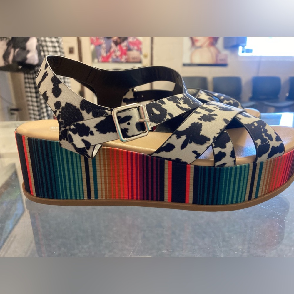 Wedge sandals cow print strap serape print heel - Picture 2 of 2